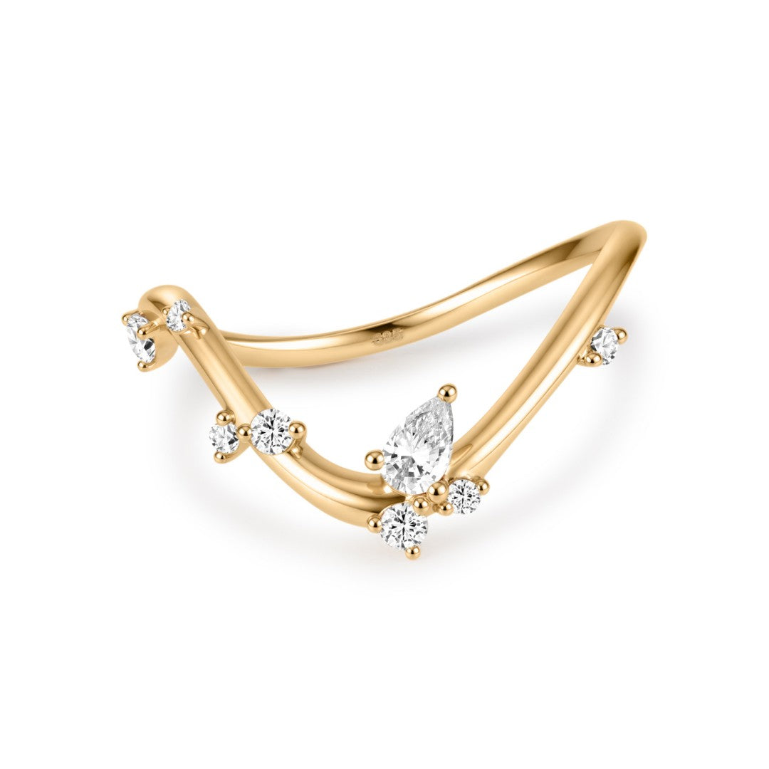 Pear & Scattered Diamond Curved Ring – Lab-Grown Diamonds