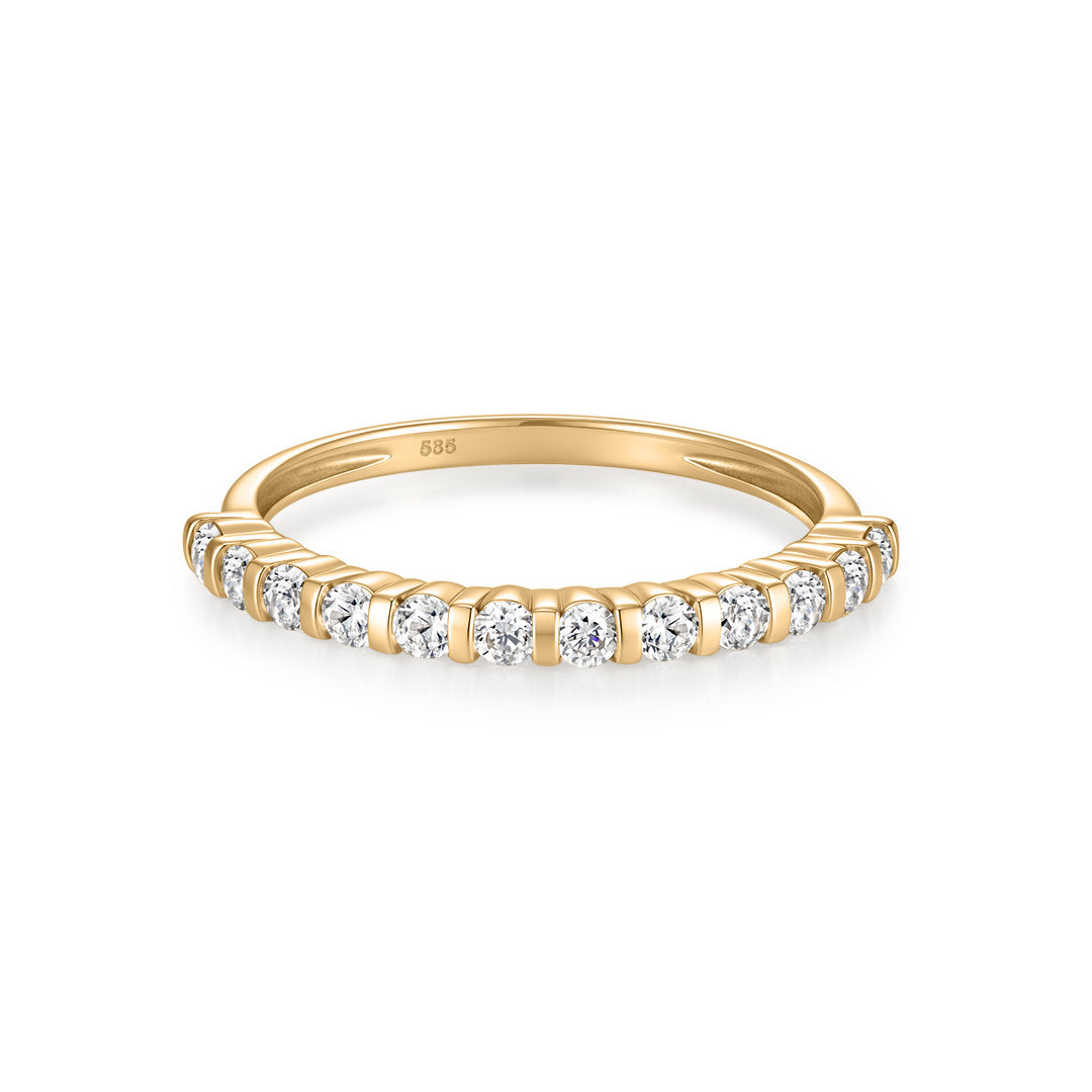 Round Lab-Grown Diamond Band Ring