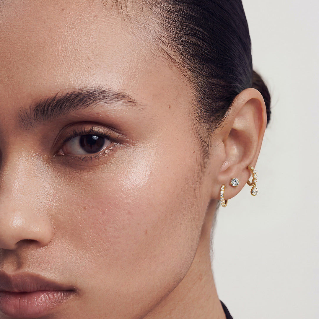 Graduated Lab-Grown Diamond Huggie Earrings