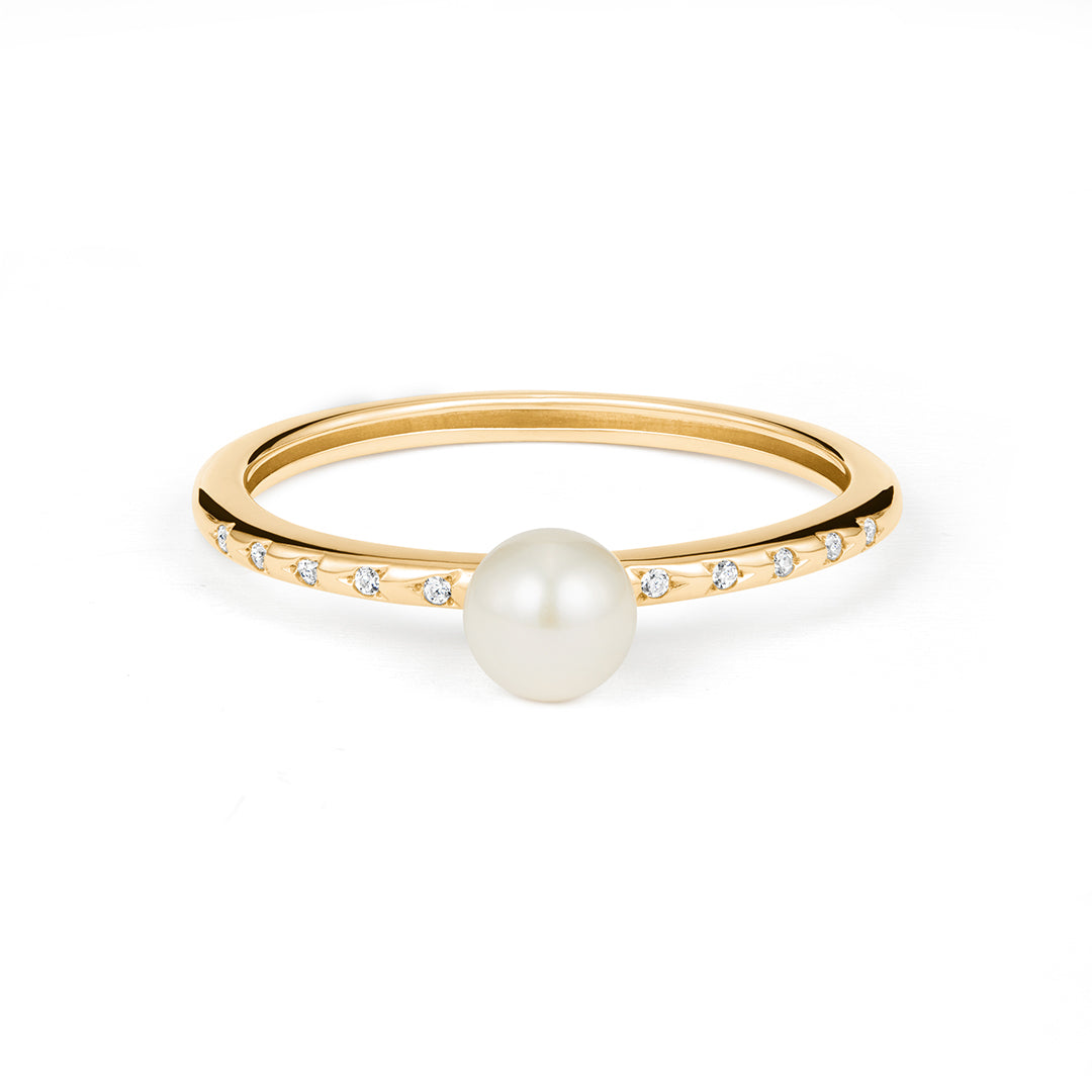 Celestial Natural Diamond Pearl Ring