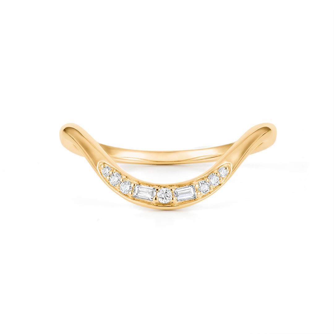 Vintage Curved Baguette & Round Lab-Grown Diamond Wedding Ring